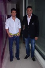 Sharman Joshi, Boman Irani promote Ferrari Ki Sawari at BIG fm, Andheri, Mumbai on 14th June 2012 (10).JPG